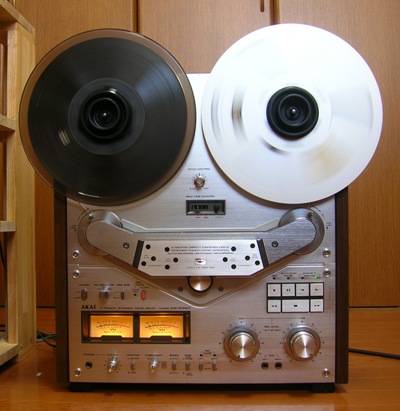 AKAI GX-635D